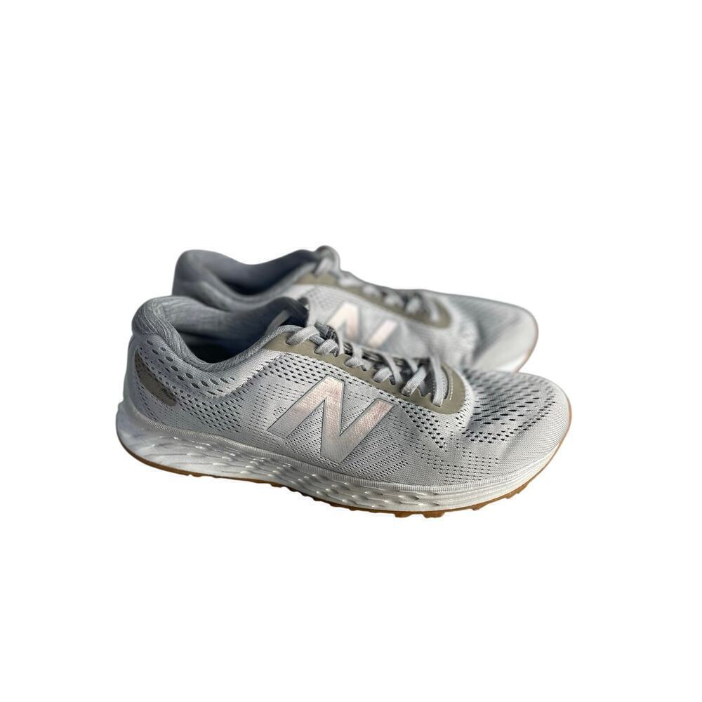 New Balance Women’s Fresh Foam Arishi Grey Athletic Shoes Size-9.5
